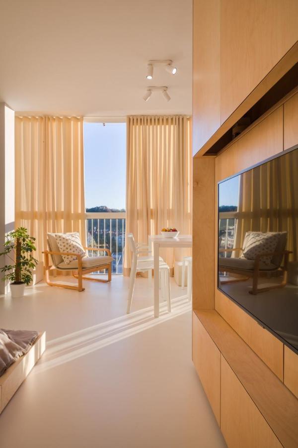 Elegant Studio Apartment With Panoramic View Nova Gorica Esterno foto